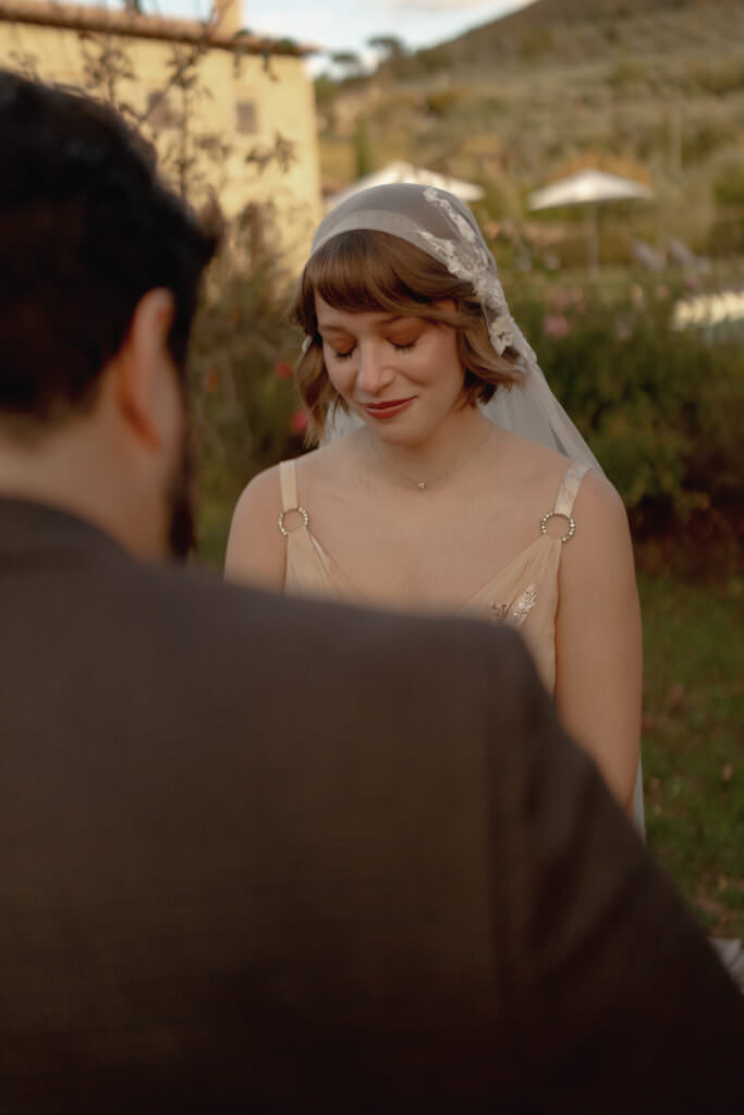 30.intimate chic wedding tuscany warm tones Federica Cavicchi