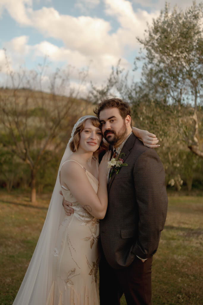 47.intimate chic wedding tuscany warm tones Federica Cavicchi