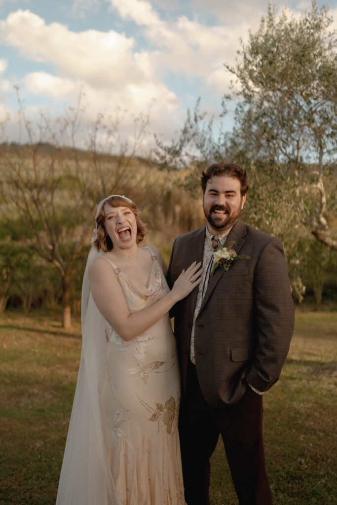 49.intimate chic wedding tuscany warm tones Federica Cavicchi